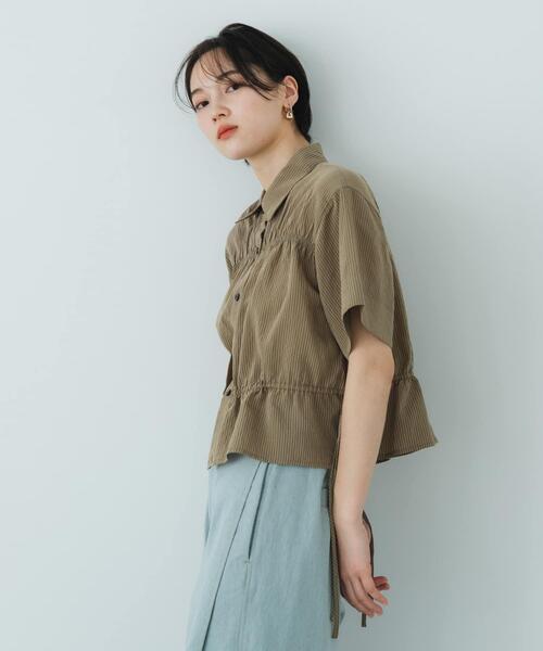SENSE OF PLACE by URBAN RESEARCH（センスオブプレイスバイアーバンリサーチ）の「クロップドペプラムシャーリングシャツ（シャツ/ブラウス・レディース・ブルー系その他/ホワイト系その他/ベージュ系その他・ONE）」の12枚目の写真