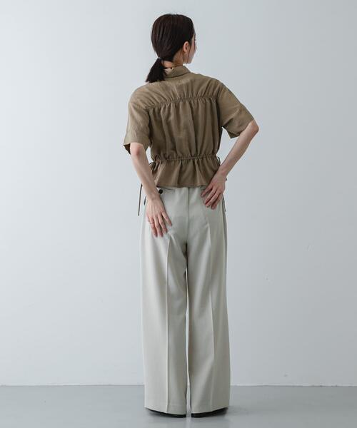 SENSE OF PLACE by URBAN RESEARCH（センスオブプレイスバイアーバンリサーチ）の「クロップドペプラムシャーリングシャツ（シャツ/ブラウス・レディース・ブルー系その他/ホワイト系その他/ベージュ系その他・ONE）」の18枚目の写真