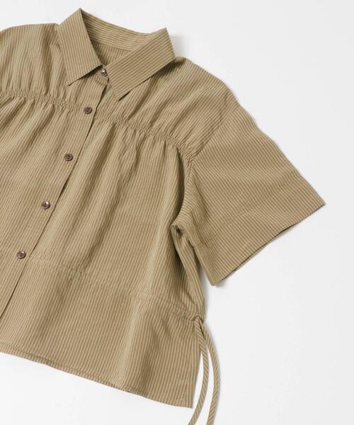 SENSE OF PLACE by URBAN RESEARCH（センスオブプレイスバイアーバンリサーチ）の「クロップドペプラムシャーリングシャツ（シャツ/ブラウス・レディース・ブルー系その他/ホワイト系その他/ベージュ系その他・ONE）」の21枚目の写真