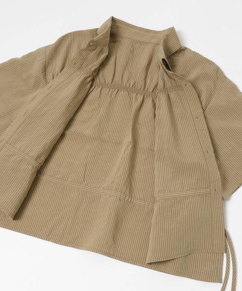 SENSE OF PLACE by URBAN RESEARCH（センスオブプレイスバイアーバンリサーチ）の「クロップドペプラムシャーリングシャツ（シャツ/ブラウス・レディース・ブルー系その他/ホワイト系その他/ベージュ系その他・ONE）」の22枚目の写真