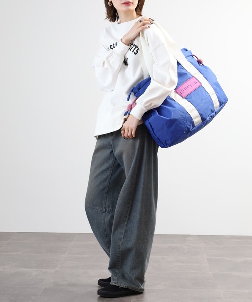 HUNTER(ハンター)の「HUNTER トラベル パッカブル リップストップ ホールドオール(ボストンバッグ・レディース・ブルー系/ブラック/ホワイト系・FREE)」の20枚目の写真