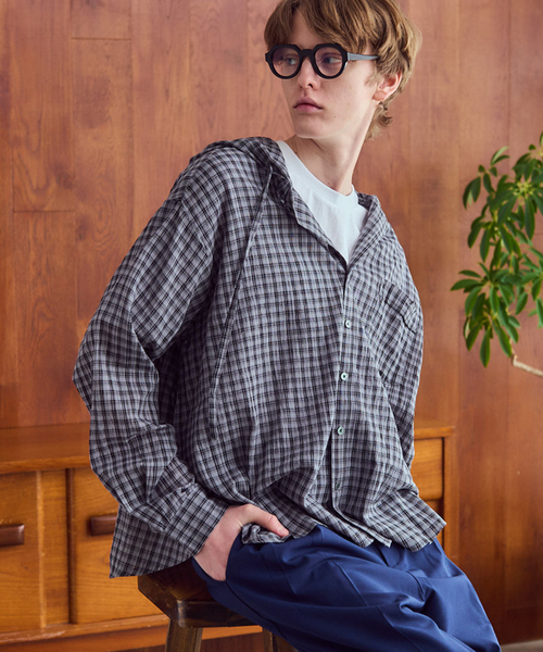 OSKR(オーエスケーアール)の「OSKR / オーエスケーアール ex Washer Sheer Check Hoodie Shirt(シャツ/ブラウス・メンズ・グレー/ホワイト・LARGE/MEDIUM)」の4枚目の写真