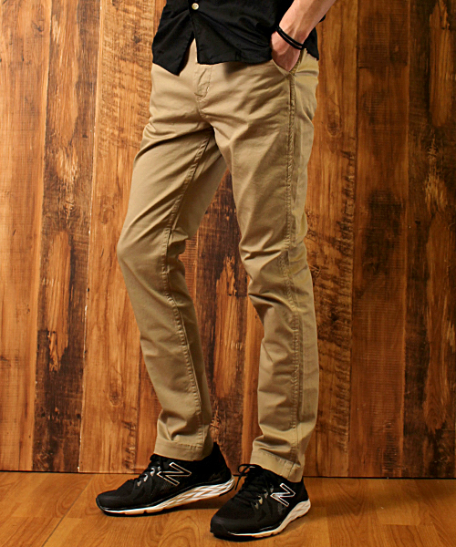 COLLARS（カラーズ）の「【COLLARS/ カラーズ】ストレッチ スリムテーパードチノ（チノパンツ・メンズ・ホワイト/ブラック/アーミー/ベージュ/グレー・S/L/M）」の4枚目の写真