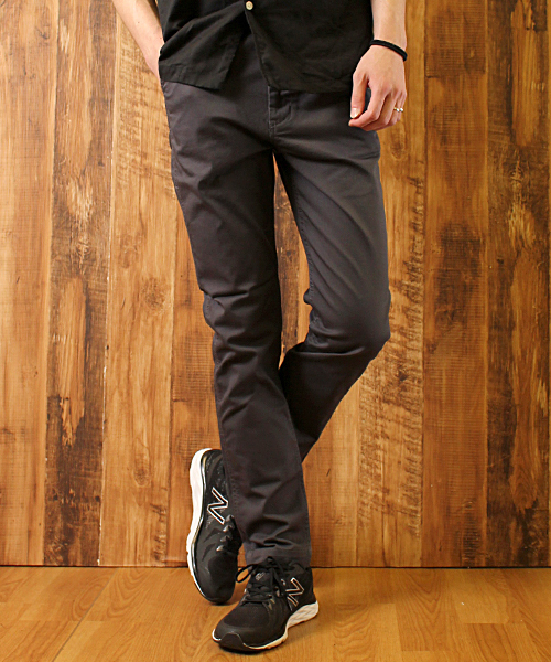 COLLARS（カラーズ）の「【COLLARS/ カラーズ】ストレッチ スリムテーパードチノ（チノパンツ・メンズ・ホワイト/ブラック/アーミー/ベージュ/グレー・S/L/M）」の3枚目の写真