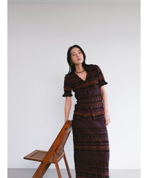 Ruh Dhan(ルーダン)の「Vital Layers Top(カーディガン/ボレロ・レディース・ブラウン/オレンジ/ネイビー・FREE)」の16枚目の写真