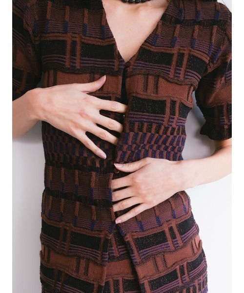 Ruh Dhan(ルーダン)の「Vital Layers Top(カーディガン/ボレロ・レディース・ブラウン/オレンジ/ネイビー・FREE)」の17枚目の写真