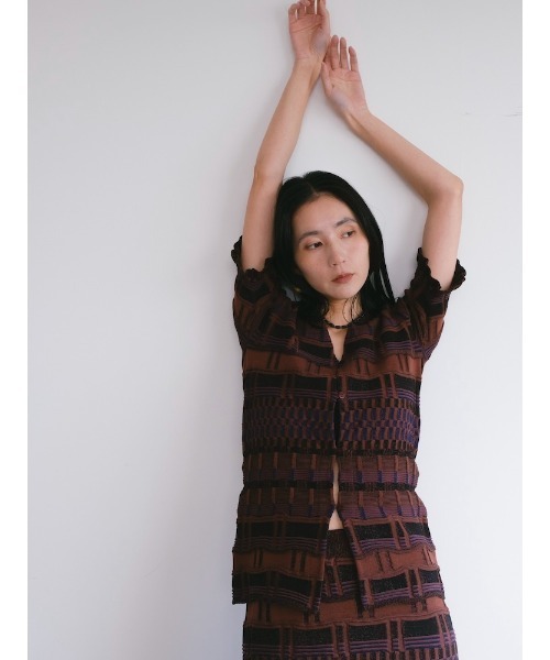 Ruh Dhan(ルーダン)の「Vital Layers Top(カーディガン/ボレロ・レディース・ブラウン/オレンジ/ネイビー・FREE)」の18枚目の写真
