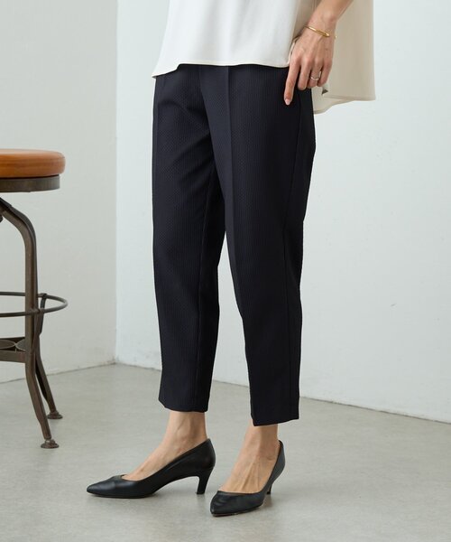 LIVETART（リヴェタート）の「ストレッチドビーテーパーパンツ《LIVETART》（その他パンツ・レディース・ブラック・FREE）」の2枚目の写真