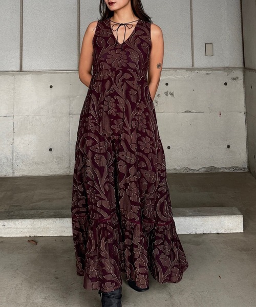Ameri（アメリ）の「MEDI KITTY V NECK DRESS（ドレス）」 - WEAR