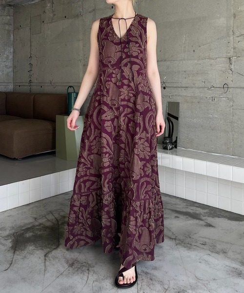 Ameri（アメリ）の「MEDI KITTY V NECK DRESS（ドレス）」 - WEAR