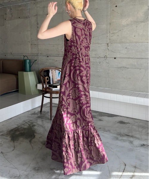 Ameri（アメリ）の「MEDI KITTY V NECK DRESS（ドレス）」 - WEAR