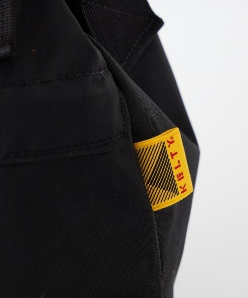KELTY（ケルティ）の「[KELTY/ケルティ] 80S ヘルメット 2WAYショルダーバッグ（ショルダーバッグ・レディース・ブラック・ONE SIZE）」の17枚目の写真