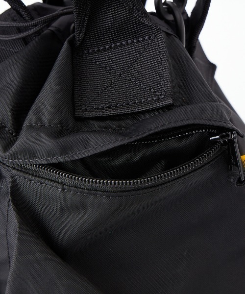 KELTY（ケルティ）の「[KELTY/ケルティ] 80S ヘルメット 2WAYショルダーバッグ（ショルダーバッグ・レディース・ブラック・ONE SIZE）」の18枚目の写真