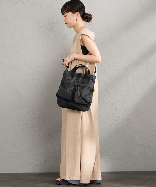 KELTY（ケルティ）の「[KELTY/ケルティ] 80S ヘルメット 2WAYショルダーバッグ（ショルダーバッグ・レディース・ブラック・ONE SIZE）」の10枚目の写真