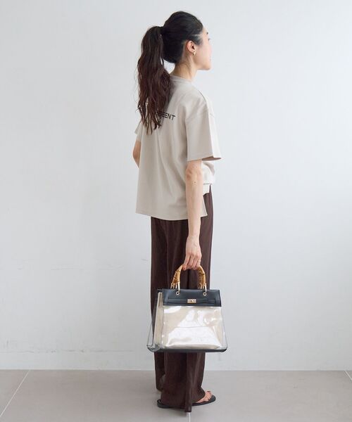 le.coeur blanc（ルクールブラン）の「【撥水・撥油・防汚】LAUMIERETシャツ（Tシャツ/カットソー・レディース・ブラウン/オフホワイト/ベージュ・38）」の4枚目の写真