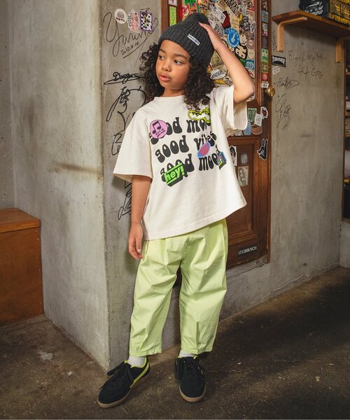 BREEZE（ブリーズ）の「【リンク】B NEWJACK グラフィック半袖Tシャツ（Tシャツ/カットソー・キッズ・オフホワイト/ブラック/エメラルド/アイボリー/ダークブラウン/ライム/レッド/オレンジ/ロイヤルブルー/ダークグリーン・90/110/150/130/140/160/120/100）」の19枚目の写真
