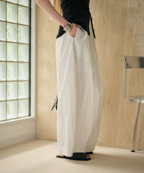 LAULEN(ローレン)の「cotton blend cocoon balloon pants /コットンブレンドコクーンバルーンパンツ(その他パンツ・レディース・ベージュ/ホワイト/ブラック・FREE)」の9枚目の写真