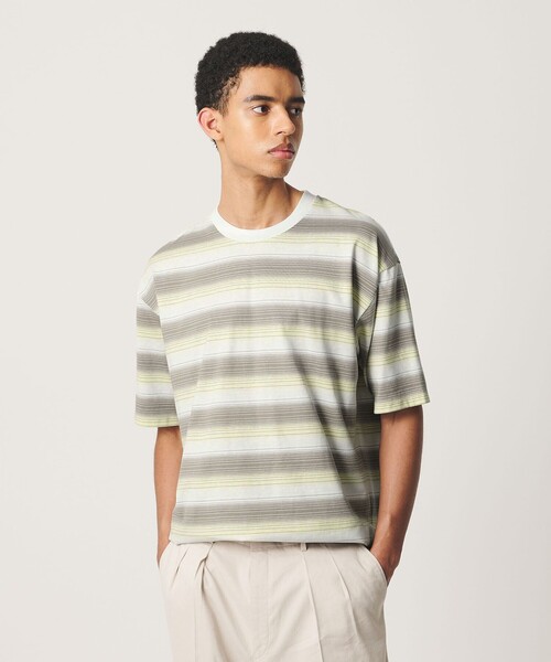 BEAUTY&YOUTH UNITED ARROWS(ビューティーアンドユースユナイテッドアローズ)の「オンブレ ボーダー クルーネック Tシャツ(Tシャツ/カットソー・メンズ・クリーム/ネイビー/ライトブルー・S/L/XL/M)」の4枚目の写真