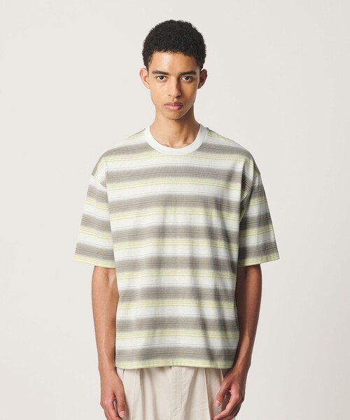 BEAUTY&YOUTH UNITED ARROWS(ビューティーアンドユースユナイテッドアローズ)の「オンブレ ボーダー クルーネック Tシャツ(Tシャツ/カットソー・メンズ・クリーム/ネイビー/ライトブルー・S/L/XL/M)」の6枚目の写真