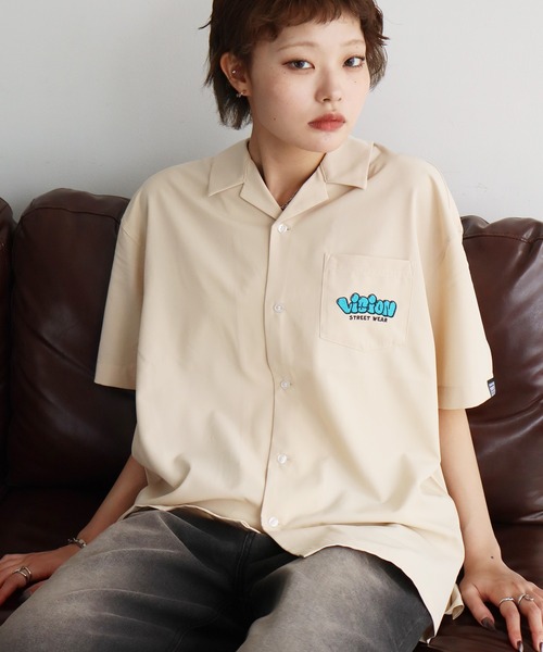 VISION STREET WEAR（ヴィジョンストリートウェア）の「【VISION STREET WEAR/ヴィジョン ストリート ウェア】アソート バックアートワークデザイン オープンカラーシャツ（シャツ/ブラウス・メンズ・ブラック系2/グリーン系1/アイボリー系2/ブラック系1/アイボリー系1/グリーン系2・M/L/LL）」の8枚目の写真