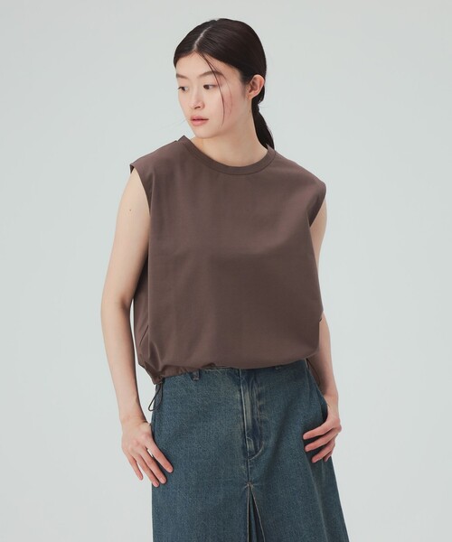 BEAMS HEART(ビームスハート)の「ドロスト ノースリーブ プルオーバー(Tシャツ/カットソー・レディース・オフホワイト/チャコールグレー/ブラウン・FREE)」の4枚目の写真
