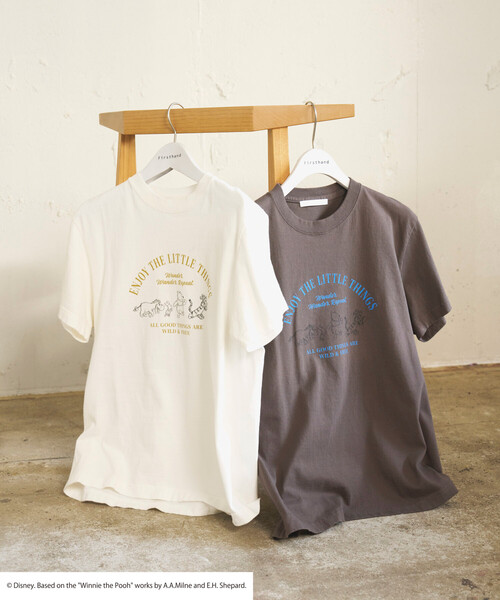 Firsthand（ファーストハンド）の「Firsthand/ファーストハンド 【Winnie-the-Pooh / くまのプーさん】フロントロゴ プリントTシャツ（Tシャツ/カットソー・レディース・オフホワイト/ダークブラウン・ﾌﾘ-）」の2枚目の写真