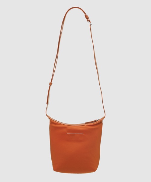 MM6 Maison Margiela（ｴﾑｴﾑｼｯｸｽ ﾒｿﾞﾝ ﾏﾙｼﾞｪﾗ）の「BORSA TRACOLLA（ショルダーバッグ・レディース・その他1/その他2/その他3・UNI）」の4枚目の写真