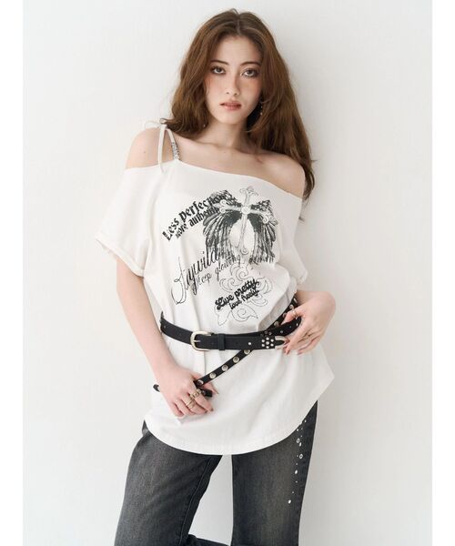 EVRIS(エヴリス)の「モチーフワンショルダーグラフィックトップス(Tシャツ/カットソー・レディース・ホワイト/ブラック/カーキ・FREE)」の22枚目の写真