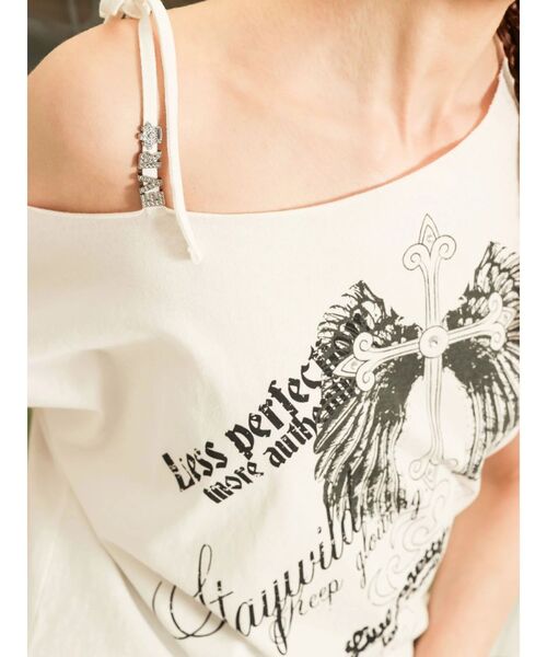 EVRIS（エヴリス）の「モチーフワンショルダーグラフィックトップス（Tシャツ/カットソー・レディース・ホワイト/ブラック/カーキ・FREE）」の12枚目の写真