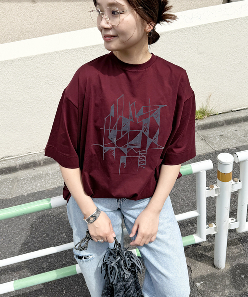 JOURNAL STANDARD(ジャーナルスタンダード)の「別注【GAKU*JS】TEE(Tシャツ/カットソー・レディース・グレー/ブラック系その他/ブラックミックス/ボルドー/ホワイト系その他/ホワイト・FREE)」の6枚目の写真