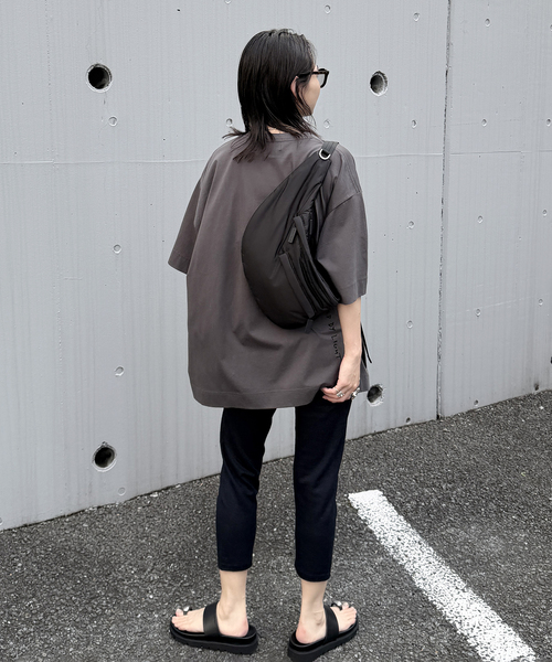 JOURNAL STANDARD(ジャーナルスタンダード)の「別注【GAKU*JS】TEE(Tシャツ/カットソー・レディース・グレー/ブラック系その他/ブラックミックス/ボルドー/ホワイト系その他/ホワイト・FREE)」の19枚目の写真