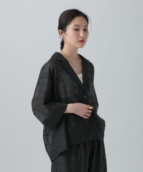 LEPSIM(レプシィム)の「オーガンジー刺繍5分袖ジャケット 643499(その他アウター・レディース・ブラウン/ブラック/オフホワイト・FREE)」の12枚目の写真