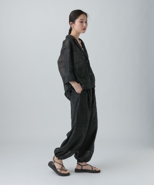 LEPSIM(レプシィム)の「オーガンジー刺繍5分袖ジャケット 643499(その他アウター・レディース・ブラウン/ブラック/オフホワイト・FREE)」の15枚目の写真