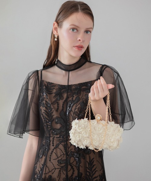 Leja(レジャ)の「【LEJA】スパンコール3Dフラワーパールビジュークラッチバッグ結婚式 パーティー 成人式 二次会 同窓会 お呼ばれ オケージョン 20代 30代(ハンドバッグ・レディース・ホワイト/ブラック/シルバー・FREE)」の4枚目の写真