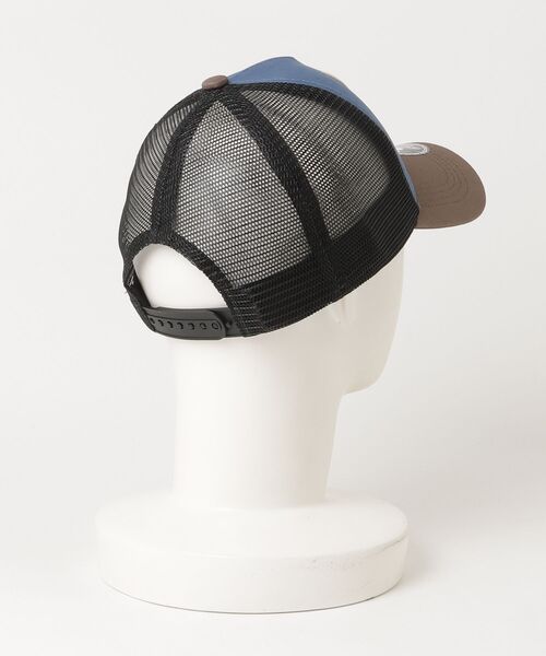 Disney（ディズニー）の「ディズニー ミッキー メッシュキャップ［DMK-MCP03 MICKEY MOUSE WAPPEN MESH CAP］（キャップ・メンズ・ブルー・ONE SIZE）」の2枚目の写真