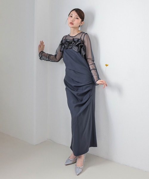 Kana(カナ)の「胸元フリルドレープIラインドレス2点セット パーティー ドレス 結婚式 お呼ばれ オケージョンドレス(ドレス・レディース・ライトグレー/チャコールグレー/ブラック・M)」の2枚目の写真