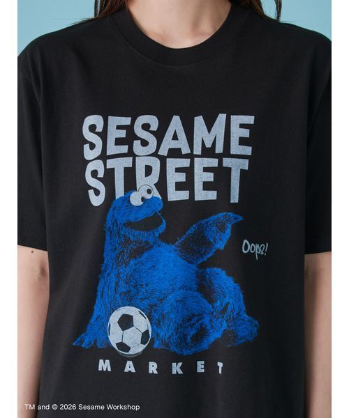 SESAME STREET(セサミストリート)の「【UNISEX】フォトTシャツ(SOCCER)(Tシャツ/カットソー・レディース・ホワイト/ブラック・M/L)」の9枚目の写真