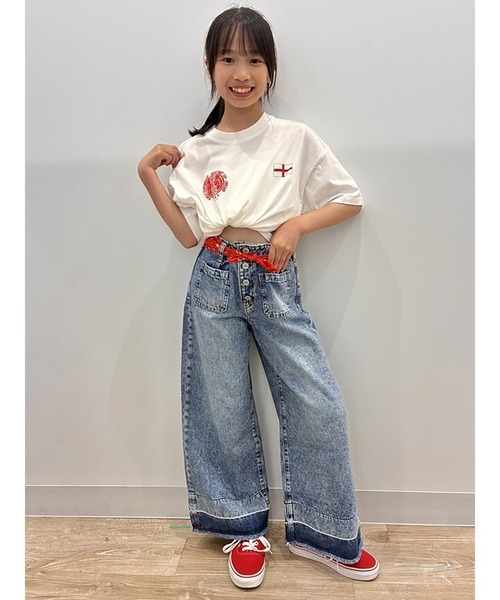 GAP(ギャップ)の「FIFA WORLD CUP(TM) グラフィックTシャツ (キッズ)(Tシャツ/カットソー・キッズ・ブルー/ライトグレー/ブラック/ホワイト/オフホワイト/ライトブルー/イエロー・110cm/120cm/160cm/130cm/140cm/150cm)」の10枚目の写真