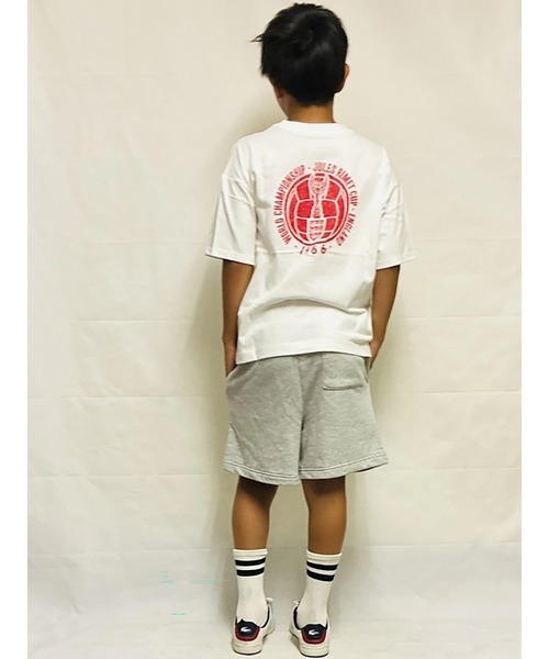 GAP(ギャップ)の「FIFA WORLD CUP(TM) グラフィックTシャツ (キッズ)(Tシャツ/カットソー・キッズ・ブルー/ライトグレー/ブラック/ホワイト/オフホワイト/ライトブルー/イエロー・110cm/120cm/160cm/130cm/140cm/150cm)」の11枚目の写真
