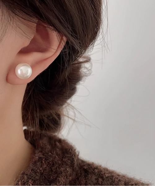 LA VORAGINE(ラ ヴォラジネ)の「エコパールピアス 4 サイズ選択可 8/10/12/14mm マッシュルーム型 レディース(ピアス(両耳用)・レディース・White/PINK・M/L/XL/2XL)」の2枚目の写真
