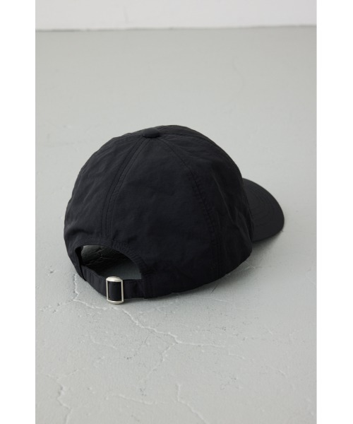 AZUL by moussy(アズールバイマウジー)の「ナイロン刺繍ロゴキャップ(キャップ・レディース・ベージュ/ネイビー/ブラック・FREE)」の16枚目の写真