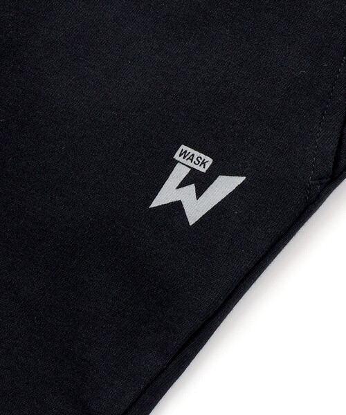 WASK(ワスク)の「【接触冷感】ヘンリーネックTシャツ&パンツセット(110~160cm)(セットアップ・キッズ・ブラック・140cm/160cm/130cm/150cm)」の15枚目の写真