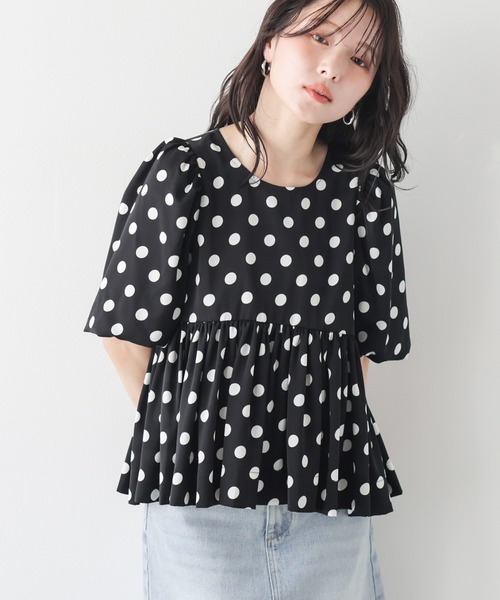 AMELY(エミリー)の「ドットペプラム フレアブラウス(シャツ/ブラウス・レディース・ブラック系/ホワイト系・フリー)」の18枚目の写真