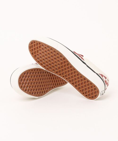 VANS(バンズ)の「VANS PREMIUM スリッポン / LX Classic Slip-On 98 CHECKERB VN000D9PGWR1(スリッポン・メンズ・エンジ・11/6/8/10/9/8.5/9.5/10.5/11.5/6.5/5/7/7.5/5.5/12)」の8枚目の写真