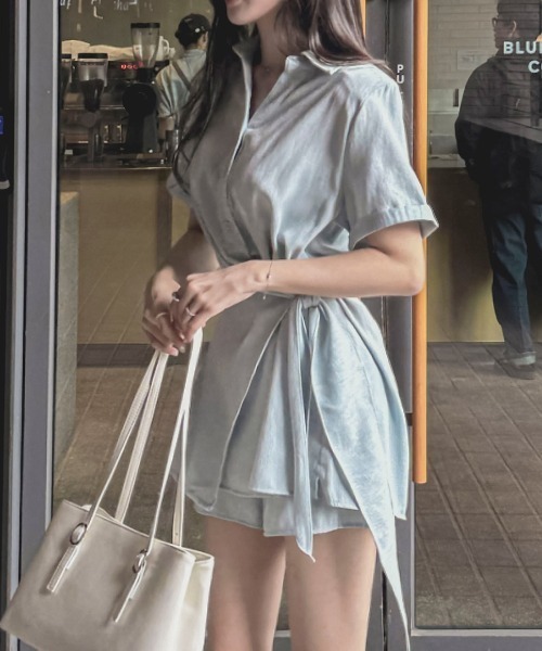 FAVORITO(ファヴォリート)の「リボンシャツパンツセットアップ(セットアップ・レディース・ブルー/ブラック/ホワイト・F)」の15枚目の写真