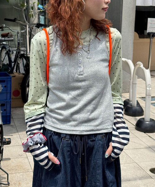 CIAOPANIC(チャオパニック)の「(2点SET)星ボーダーレイヤードロンTee(Tシャツ/カットソー・レディース・グレー/ブラウン/ネイビー・ONE SIZE)」の5枚目の写真