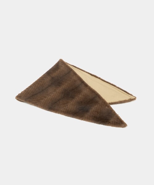 LOEFF(ロエフ)の「<LOEFF>フェイクファー リバーシブル スカーフ UNISEX(ストール/ショール・レディース・ブラウン系・FREE)」の6枚目の写真