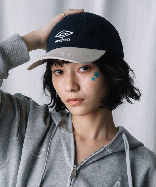 ALAND(エーランド)の「【UNISEX】ALAND×UMBRO/バイカラーキャップ(キャップ・レディース・ブラウン/ブラック/ネイビー・ONE SIZE)」の8枚目の写真