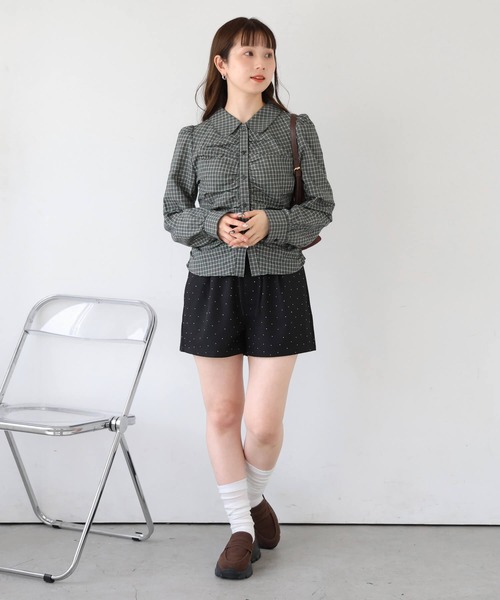 tiptop(ティップトップ)の「フロントギャザー丸襟長袖ブラウス(シャツ/ブラウス・レディース・アイボリー/ブラック・FREE)」の21枚目の写真