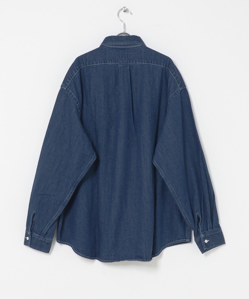 URBAN RESEARCH Sonny Label（アーバンリサーチサニーレーベル）の「オーバーサイズデニムボタンダウンシャツ（シャツ/ブラウス・メンズ・ブラック/インディゴブルー・MEDIUM/LARGE）」の5枚目の写真